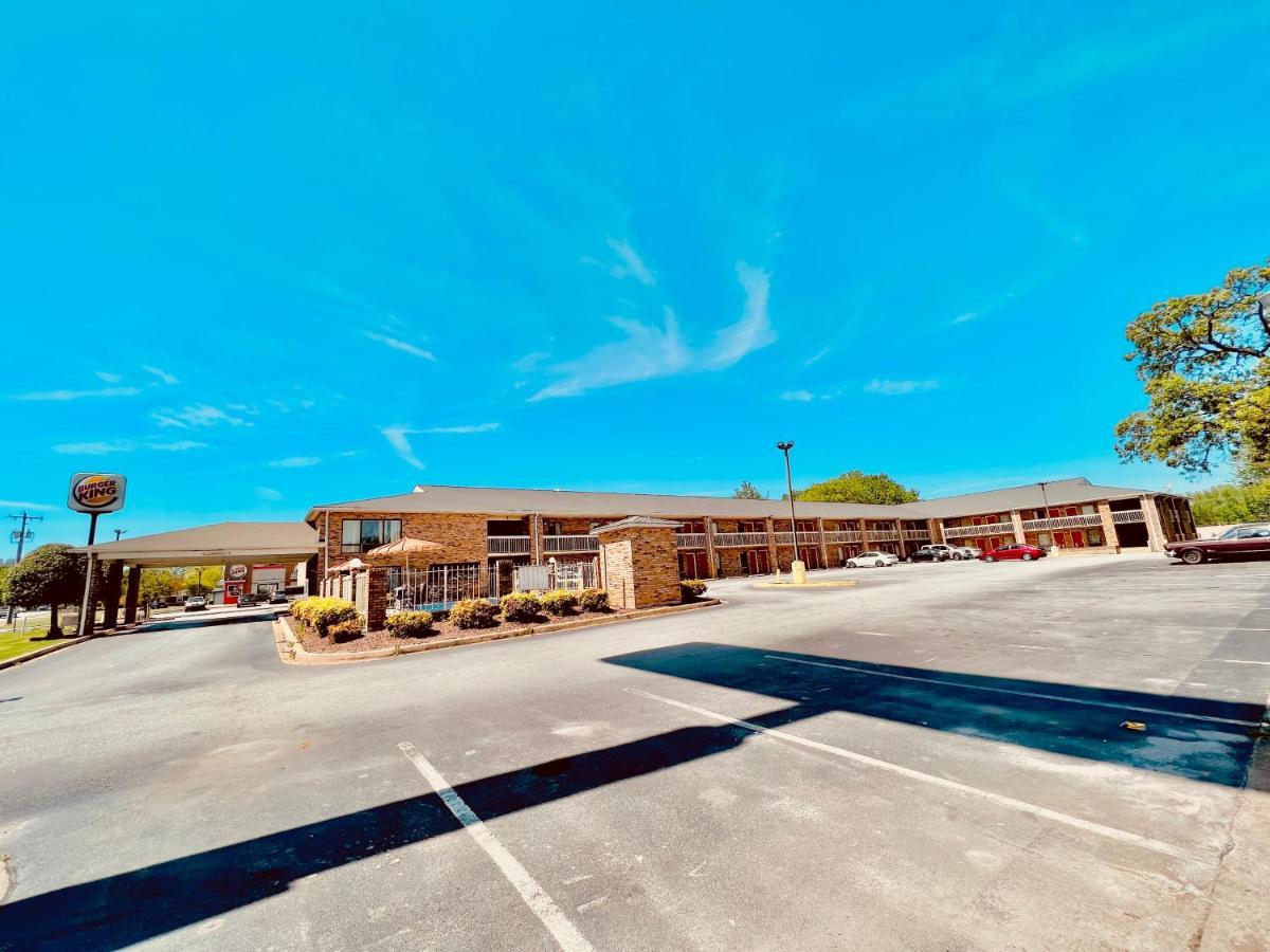 罗德威博览中心酒店 斯帕坦堡 外观 照片